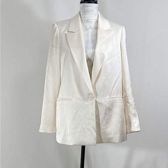 Alice + Olivia Denny Satin Single-Button Boyfriend Blazer size 8 - Picture 3 of 9